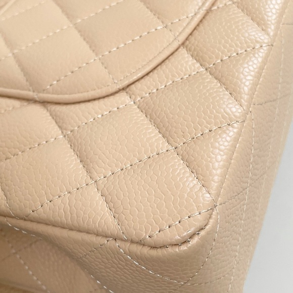 โSOLDโ Chanel M Classic Double Flap - Picture 8 of 16